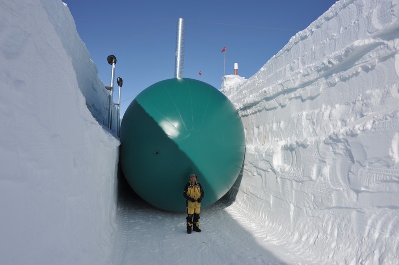 That's one big balloon.