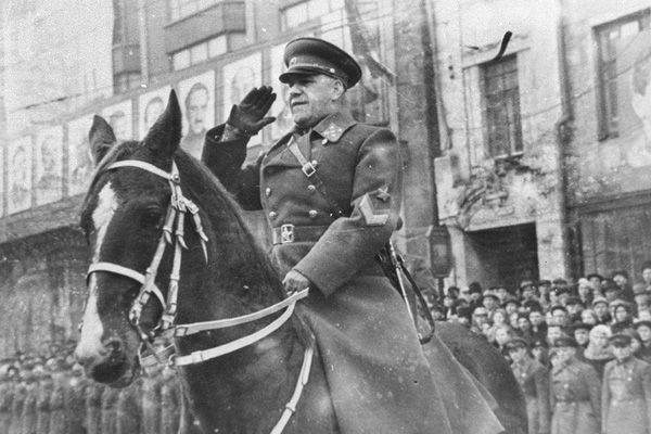 «Эвакуация заводов — уникальнейшая операция Великой Отечественной войны». Лаврентий Берия. Подвиг! «Эвакуация заводов — уникальнейшая операция Великой Отечественной войны». Лаврентий Берия. Подвиг!