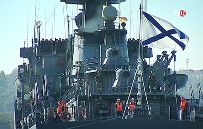 В Черное море вошел учебный корабль Балтийского флота "Перекоп" В Черное море вошел учебный корабль Балтийского флота "Перекоп"
