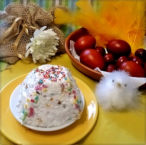 Фото к рецепту: Пасха творожная Вкуснотеево! Фото к рецепту: Пасха творожная Вкуснотеево!
