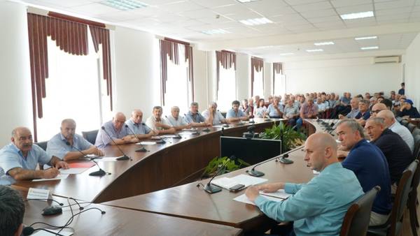 В Минсельхозпроде Дагестана обсудили вопросы внедрения в республике электронной ветеринарной сертификации