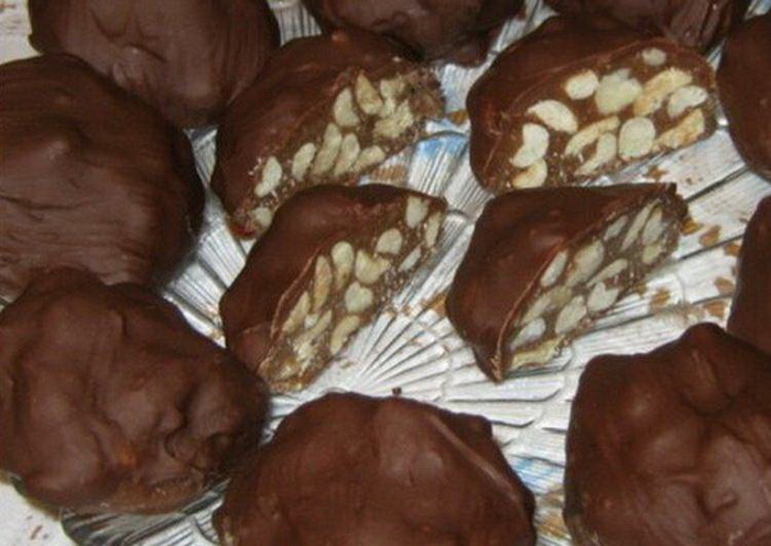 Конфеты Сникерс в разрезе. |Фото: cookpad.com Конфеты Сникерс в разрезе. |Фото: cookpad.com