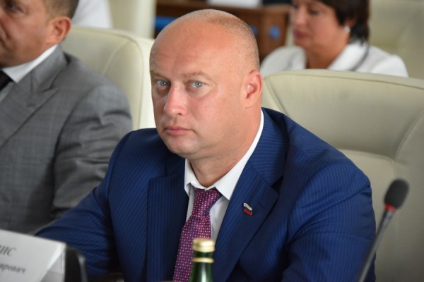 Севастопольцы обращаются к депутату Валису, а он не слышит?