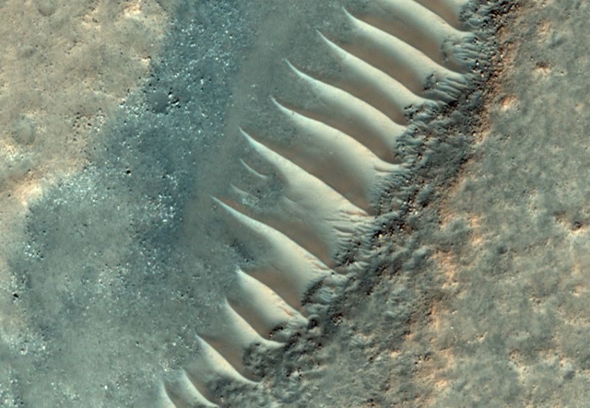 "Стеклянные тоннели" на Марсе Original