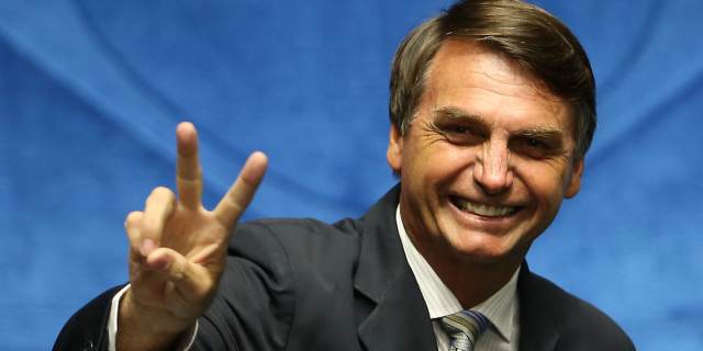 Переживший покушение кандидат в президенты Бразилии не сможет участвовать в теледебатах