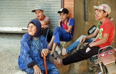 Жители зоны деэскалации "Хомс" возвращаются к мирной жизни Жители зоны деэскалации "Хомс" возвращаются к мирной жизни