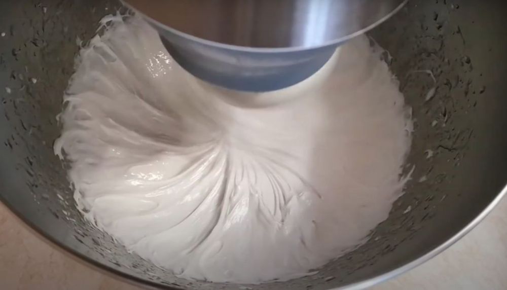  Готовим нежный морковный кулич с клюквой