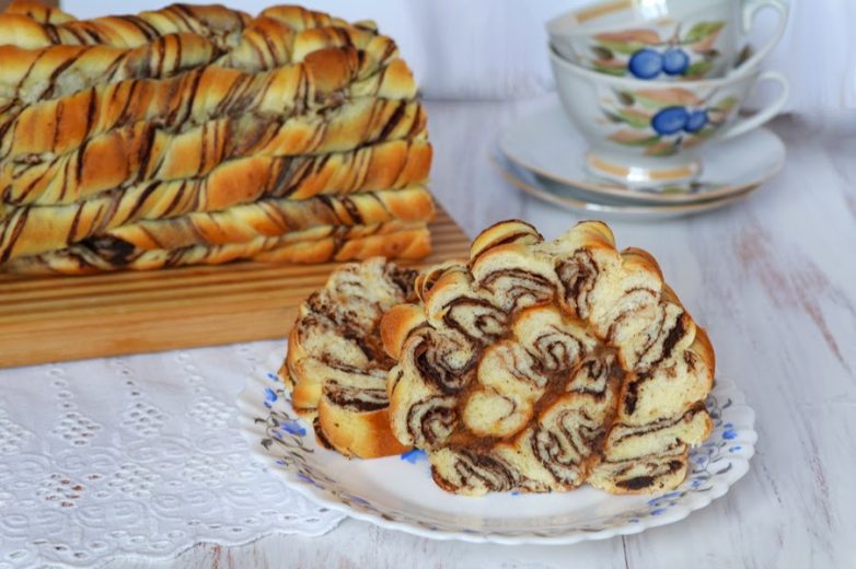 Витой рулет с шоколадом