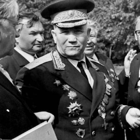 Подвиг партизана. За что Сталин произвёл капитана Наумова в генералы