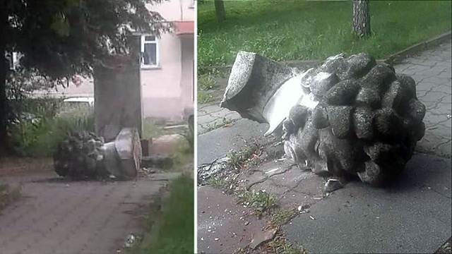 Фото: вандалы разбили памятник Пушкину во Львовской области