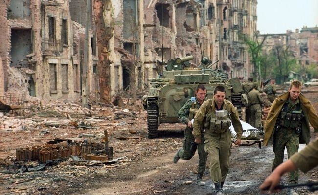 В год, когда была образована группа началась Чеченская война. Сегодня о ней уже не помнит особо никто, а ведь это было совсем недавно Как годы-то летят
(21 фото)