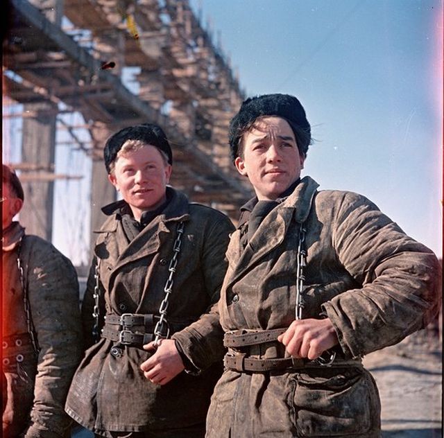Фото повседневной жизни в СССР в 50-е от Семена Фридлянда (22 фото)
