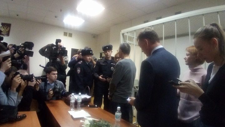 Первый пошел! Улюкаеву дали восемь лет строгача и выписали $2 млн штрафа. Первый пошел! Улюкаеву дали восемь лет строгача и выписали $2 млн штрафа.