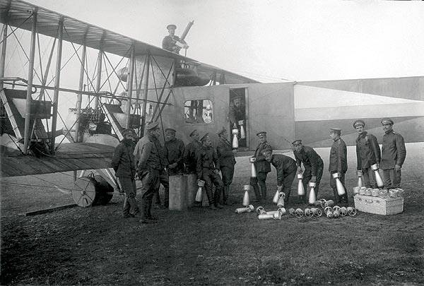 100 лет русской славы. Российский императорский воздушный флот 100 лет русской славы. Российский императорский воздушный флот