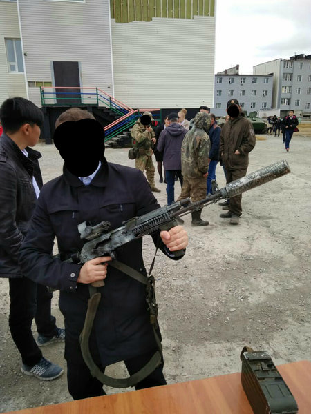 Эксклюзивные кадры: В ходе учений «Восток-2018», спецназ ТОФ дал пострелять чукотским детям из автоматов Эксклюзивные кадры: В ходе учений «Восток-2018», спецназ ТОФ дал пострелять чукотским детям из автоматов