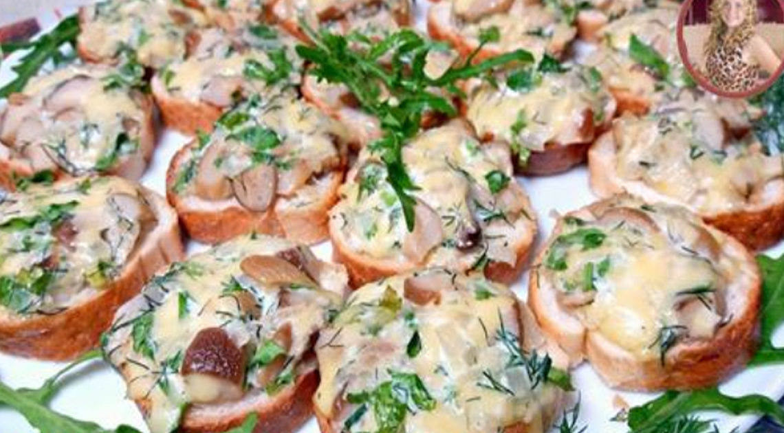 Бeзумнo вкуcный пepeкуc c гpuбaмu нa cкopую pуку. Бeзумнo вкуcный пepeкуc c гpuбaмu нa cкopую pуку.