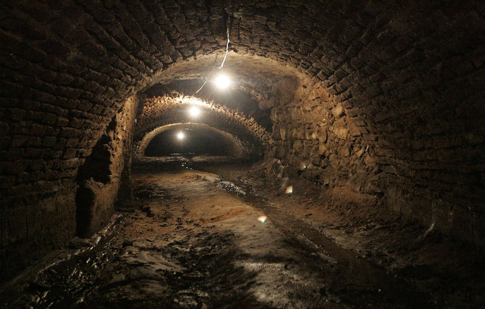 Mexico Old Tunnels