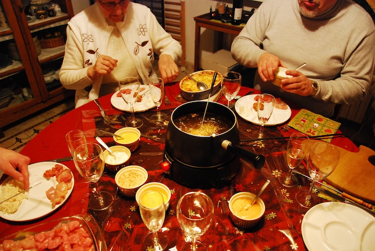Хватит есть оливье и селедку под шубой: 15 праздничных блюд со всего мира