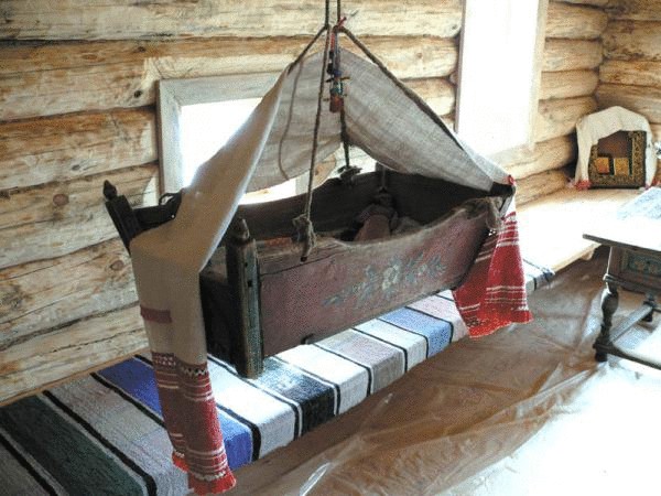 Почему практически все народы имели подвесные люльки для младенцев Почему практически все народы имели подвесные люльки для младенцев