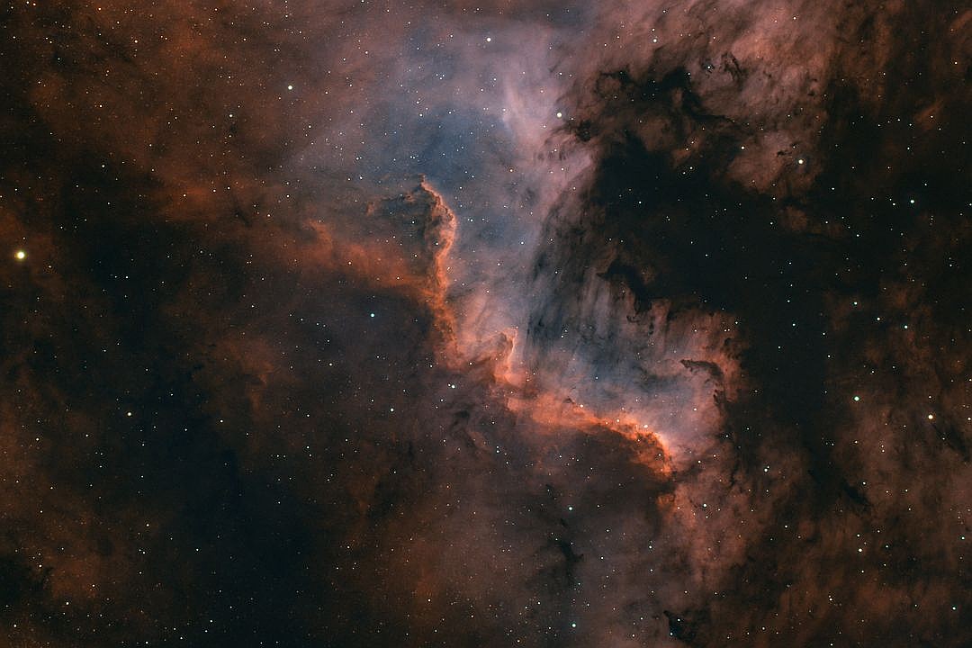 9 невероятных фото космических туманностей от фотографа из Новосибирска
