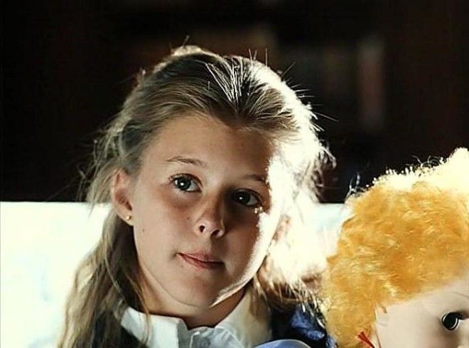 Элисон Уитбек в фильме Американская дочь 1995 Фото kinoteatrru