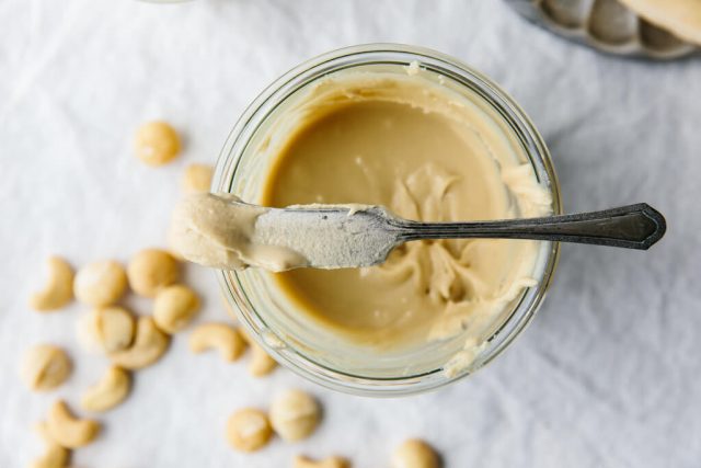 macadamia-cashew-butter-12