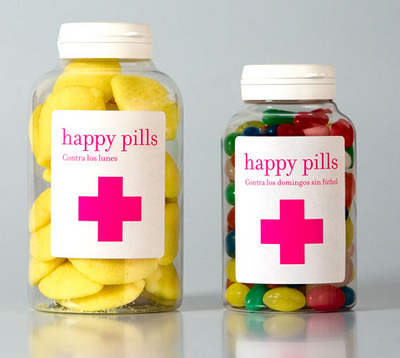 Прикольный подарок: таблетки счастья!