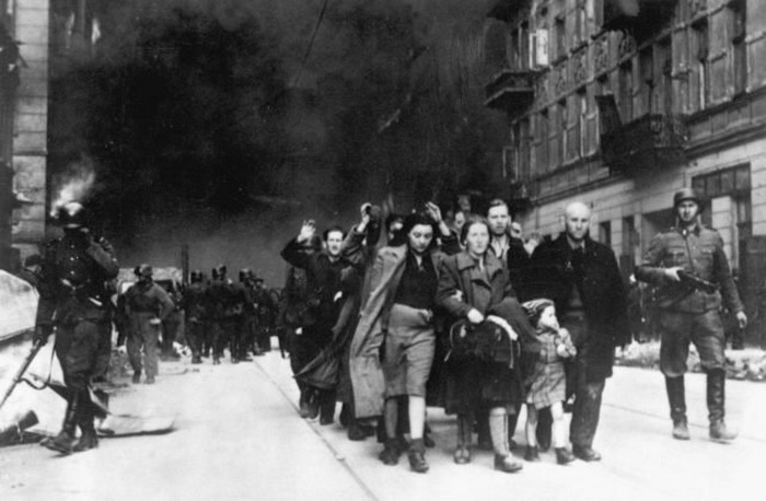 Департация евреев в Варшаве. Департация евреев в Варшаве.