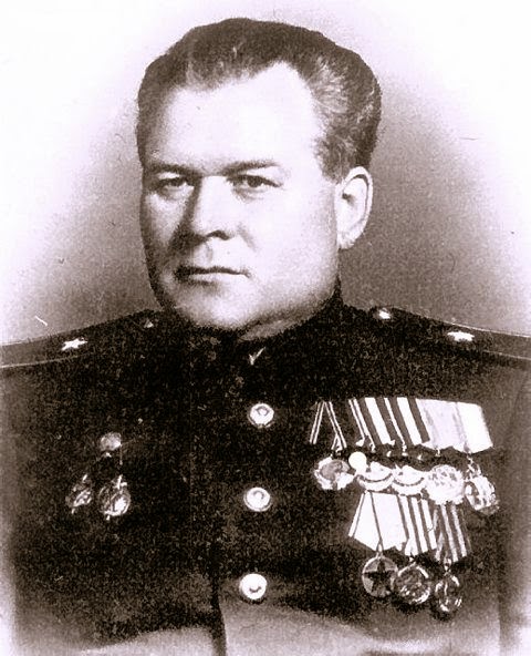 КАК СЛОЖИЛАСЬ ЖИЗНЬ СОВЕТСКОГО ПАЛАЧА-РЕКОРДСМЕНА КАК СЛОЖИЛАСЬ ЖИЗНЬ СОВЕТСКОГО ПАЛАЧА-РЕКОРДСМЕНА