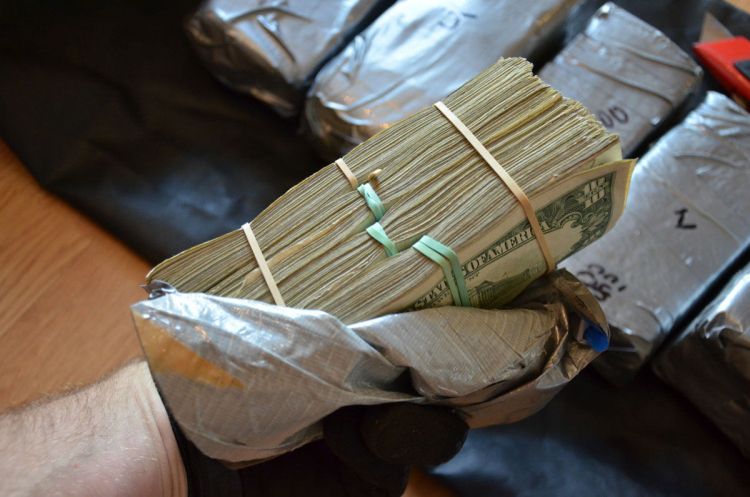 сюрприз, деньги