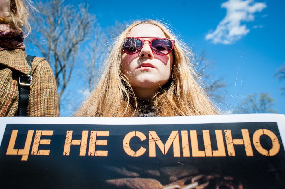Фашистский лозунг стал официальным приветствием ВСУ Фашистский лозунг стал официальным приветствием ВСУ