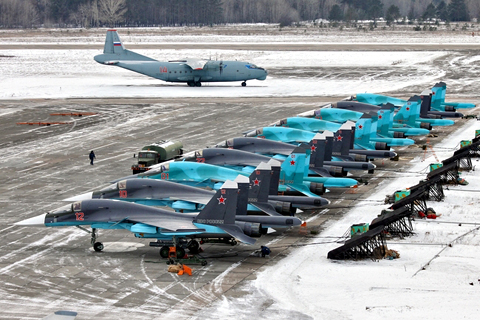 Российская авиация встает на крыло Российская авиация встает на крыло