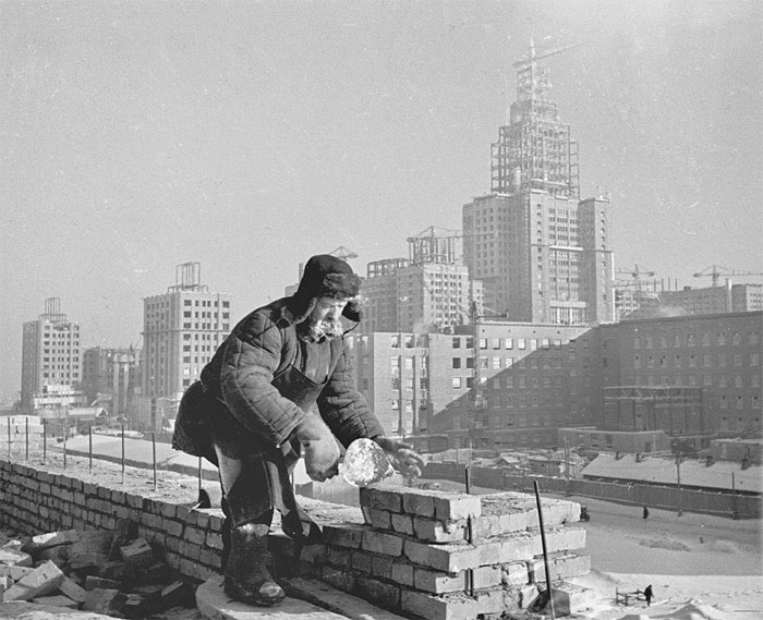 КАК СОВЕТСКИЙ СОЮЗ ВОССТАНАВЛИВАЛСЯ ПОСЛЕ ВОЙНЫ. КАК СОВЕТСКИЙ СОЮЗ ВОССТАНАВЛИВАЛСЯ ПОСЛЕ ВОЙНЫ.