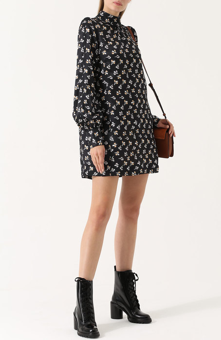 Marc Jacobs (ЦУМ), 44 800 рублей Marc Jacobs (ЦУМ), 44 800 рублей