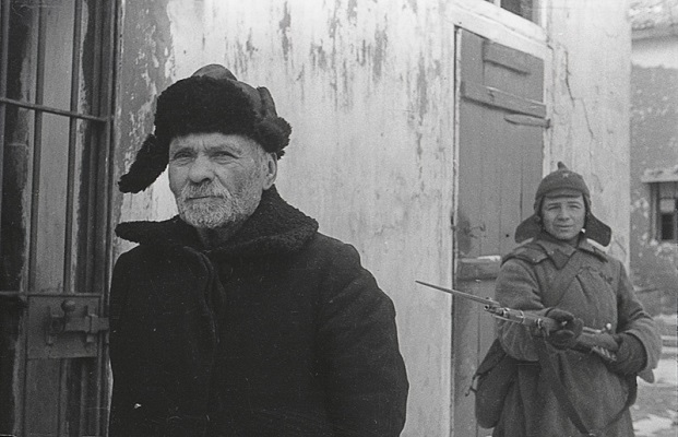 100 лет официальному началу красного террора в России 100 лет официальному началу красного террора в России