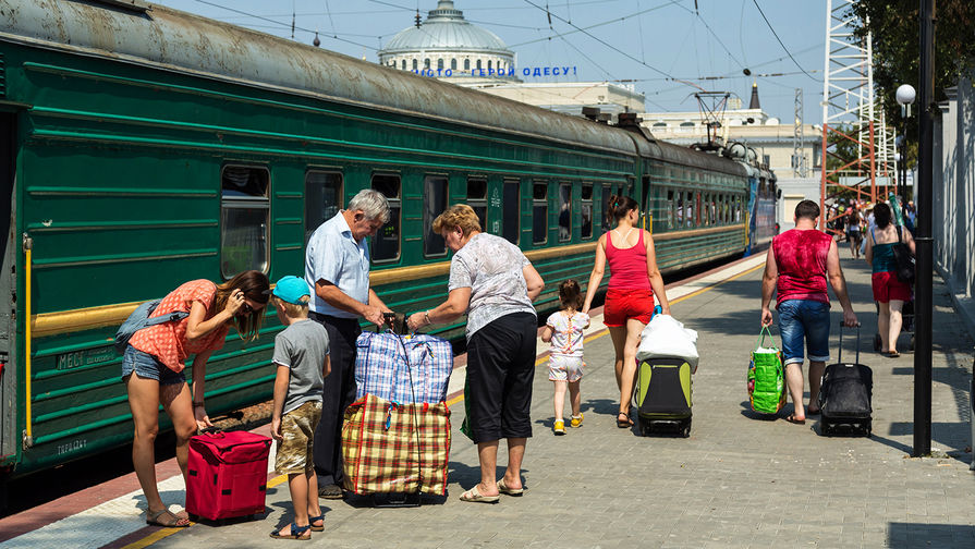 «Вон из нашей страны!». Как семья москвичей провела отпуск на Украине