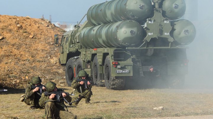 На издевательства американцев над С-400 Баранец ответил конкретным предложением