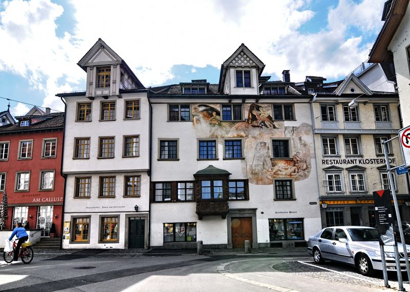 ��������� ���� Trompe-Loeil (27 ����)