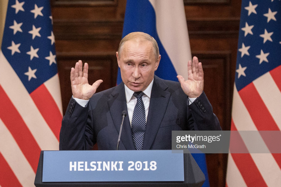 Putin-Hands-Up Putin-Hands-Up