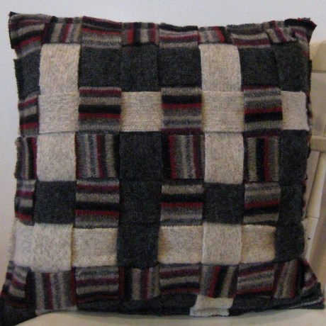 7 оригинальных идей со старым свитером. Больше не выкину ни одного 7 оригинальных идей со старым свитером. Больше не выкину ни одного