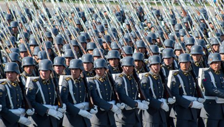 Армия между Андами и океаном