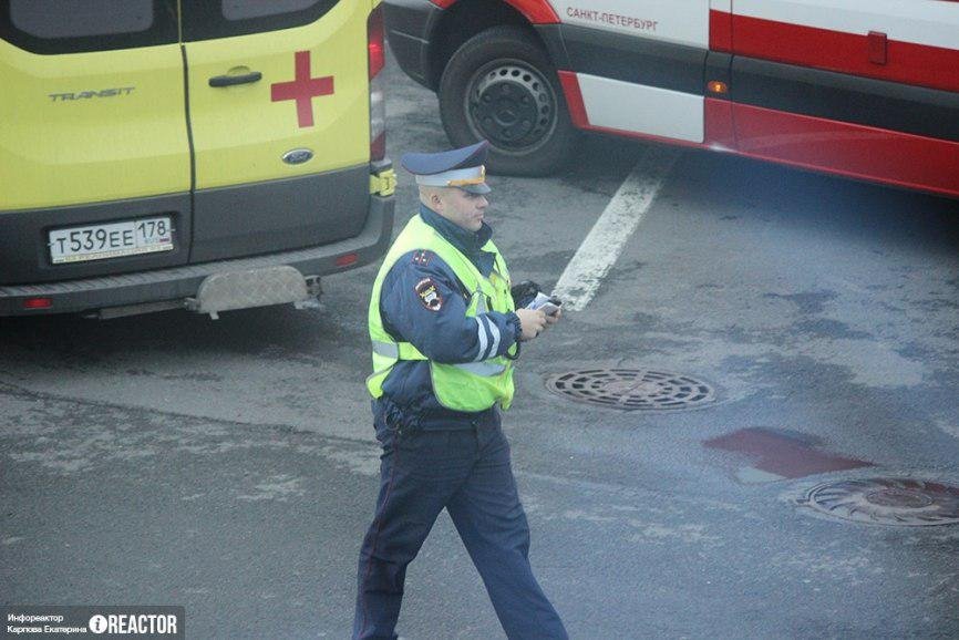 Очевидцы: в Воронеж прилетел самолет Владимира Путина Очевидцы: в Воронеж прилетел самолет Владимира Путина
