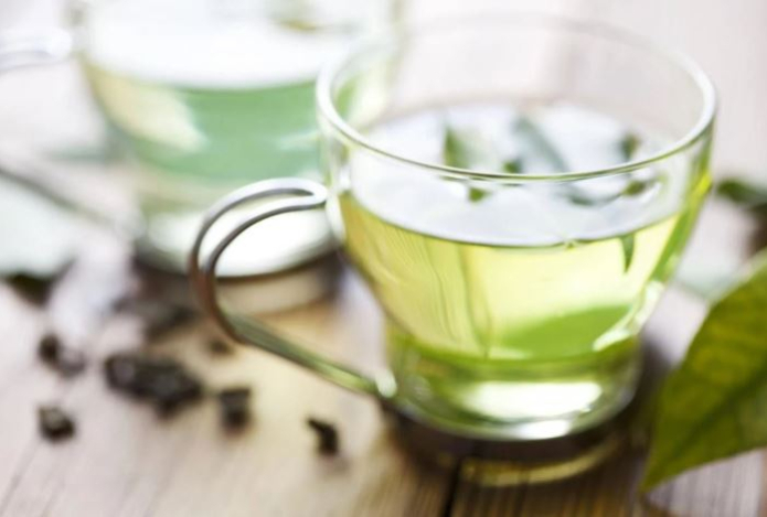 Сколько чашек чая надо пить каждый день, чтобы снизить холестерин и сахар в крови