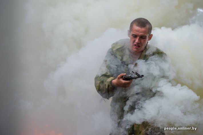 Репортаж с полигона, где спецназовцы сражаются за краповый берет репортаж, с полигона, спецназовцы, сражаются, за краповый берет