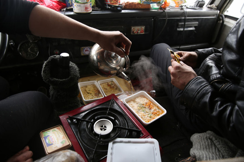 Приключения новозеландца на Колыме Приключения новозеландца на Колыме дальнобойщики, журналист меняет профессию, опасный бизнес, россия, сибирь