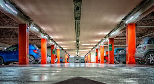 В Гонконге было продано самое дорогое парковочное место в мире за 760.000 $ В Гонконге было продано самое дорогое парковочное место в мире за 760.000 $