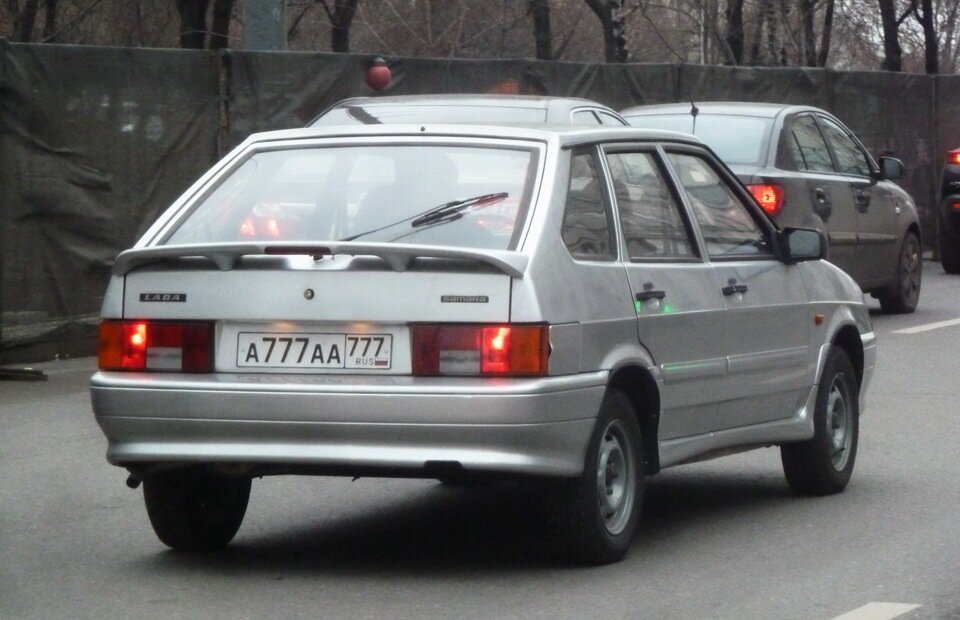 Какой самый дорогой автомобильный номер в России? Проверяем цены на номера