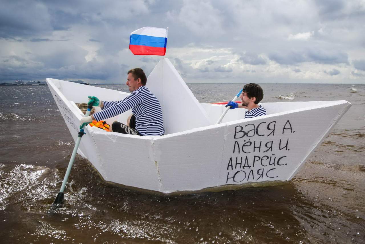 Фестиваль самодельных плавательных конструкций «Заплыв» в Петербурге Фестиваль самодельных плавательных конструкций «Заплыв» в Петербурге