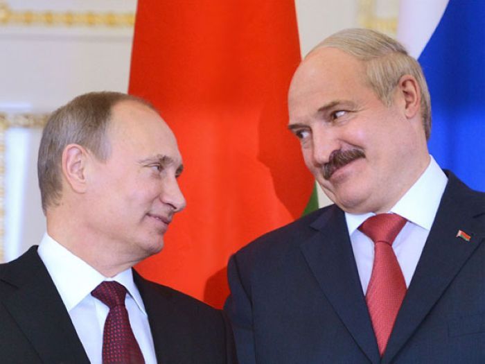 Лукашенко: Белоруссия на Западе никому не нужна, возвращаемся к России Лукашенко: Белоруссия на Западе никому не нужна, возвращаемся к России