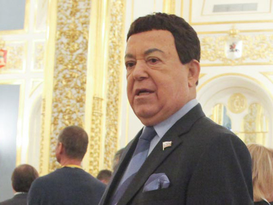 «Я бы его уничтожил»: Кобзон рассказал, где живет Янукович «Я бы его уничтожил»: Кобзон рассказал, где живет Янукович